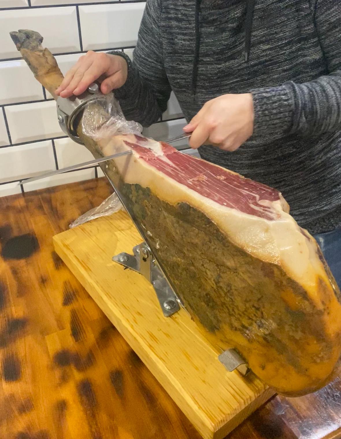 WhatsApp Image 2025-03-27 at 13.45.43 (1)